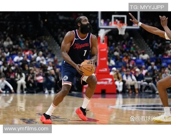 雷霆主场惊险逆转太阳，保罗关键时刻发威