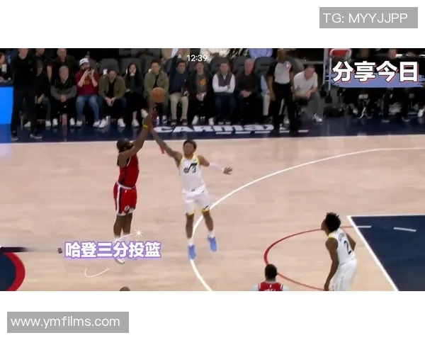 哈登在对阵魔术的比赛中狂砍40分展现超级明星风采